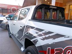 میتسوبیشی L200